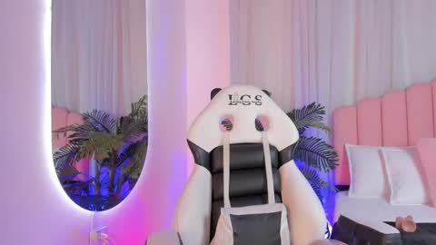 ruby_deluxe6 online show from 22, 5, 2026