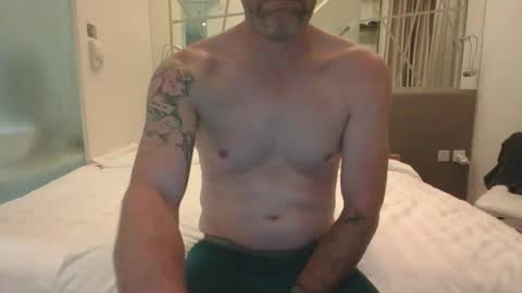 Snapshot of ruinedmyfun chatting on 17, 11, 2025 ruinedmyfun online show from 17, 11, 2025