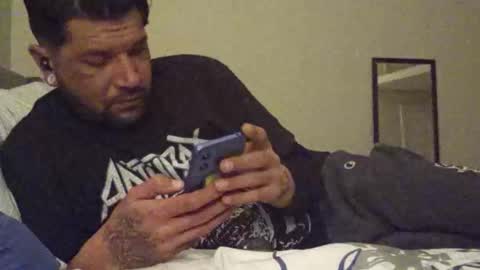 Snapshot of ruinvale chatting on 3, 2, 2026 ruinvale online show from 3, 2, 2026