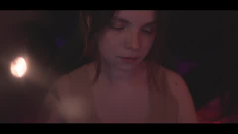 Elena online show from 16, 5, 2026