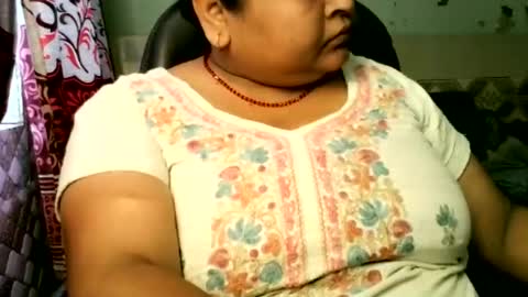 Snapshot of rupali616396 chatting on 2, 7, 2026 rupali616396 online show from 2, 7, 2026