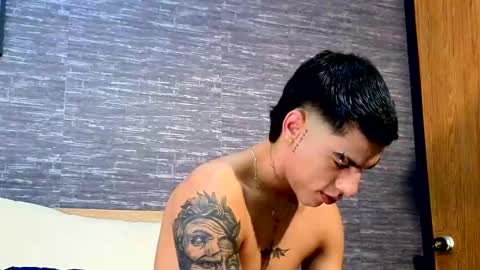 Snapshot of russell_adams_ chatting on 20, 2, 2025 R U S S E L L online show from 20, 2, 2025