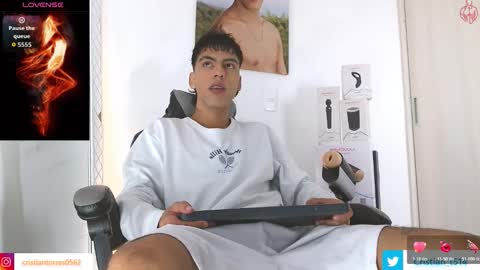 Snapshot of russell_adams_ chatting on 22, 2, 2026 R U S S E L L online show from 22, 2, 2026
