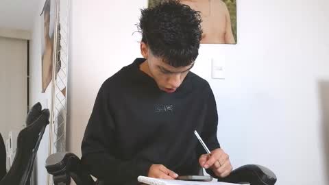 Snapshot of russell_adams_ chatting on 26, 2, 2026 R U S S E L L online show from 26, 2, 2026