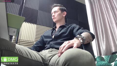 Snapshot of rustynf1tz chatting on 26, 1, 2025 MillionDollarGuy online show from 26, 1, 2025