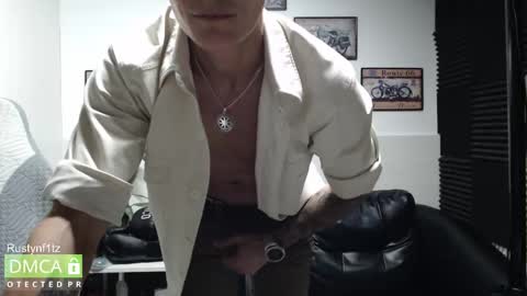 Snapshot of rustynf1tz chatting on 24, 10, 2025 MillionDollarGuy online show from 24, 10, 2025