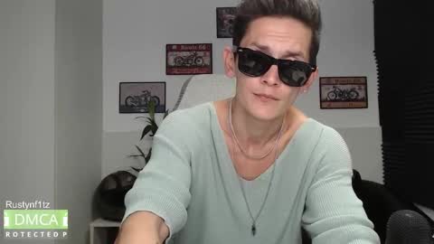 Snapshot of rustynf1tz chatting on 29, 11, 2025 MillionDollarGuy online show from 29, 11, 2025