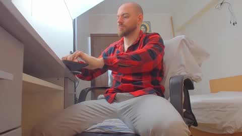 Ryanstone  online show from 3, 4, 2026