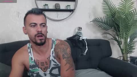 Snapshot of ryanvibe chatting on 15, 10, 2025 Ryan online show from 15, 10, 2025