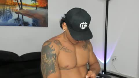 ryanwhite3 online show from 2, 11, 2025