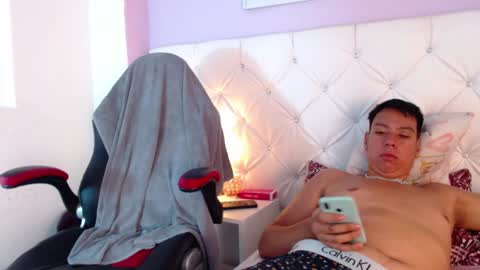 Ryder and Violet online show from 30, 1, 2025
