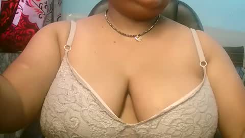 Snapshot of s03286 chatting on 27, 10, 2025 HotLovers online show from 27, 10, 2025