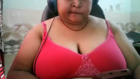 Snapshot of s03286 chatting on 13, 7, 2026 HotLovers online show from 13, 7, 2026