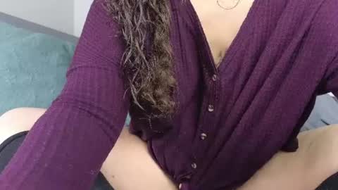 Snapshot of s_leanne_ chatting on 27, 6, 2026 Leanne online show from 27, 6, 2026