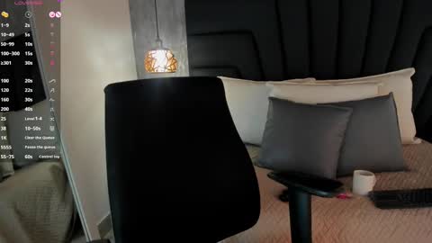 Sabrina Maria online show from 17, 2, 2025