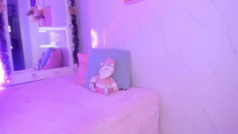 mariana  online show from 27, 11, 2025