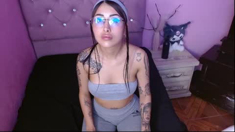 Snapshot of sabrinapaulson chatting on 27, 5, 2026 sabrinapaulson online show from 27, 5, 2026