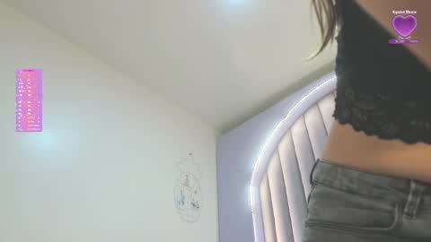 S A B R I N A  online show from 10, 3, 2025