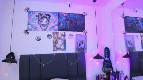 Sabrina  online show from 4, 4, 2026