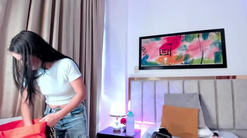 Snapshot of sabrinawarren chatting on 16, 1, 2025 Sabrina Warren online show from 16, 1, 2025