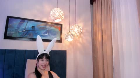 Snapshot of sabrinawarren chatting on 15, 10, 2025 Sabrina Warren online show from 15, 10, 2025