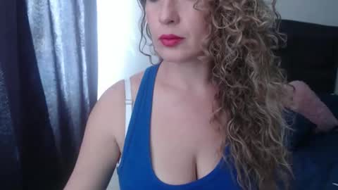 sacrletardiente online show from 4, 2, 2026