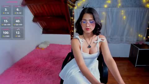 Ashley online show from 4, 12, 2025