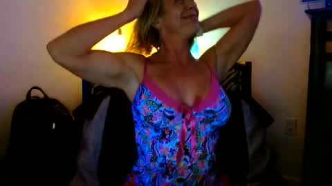 Sadiessecret online show from 16, 11, 2025