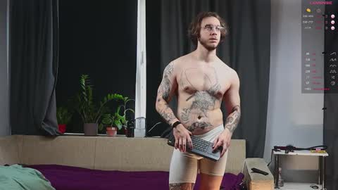 Adam online show from 10, 9, 2025