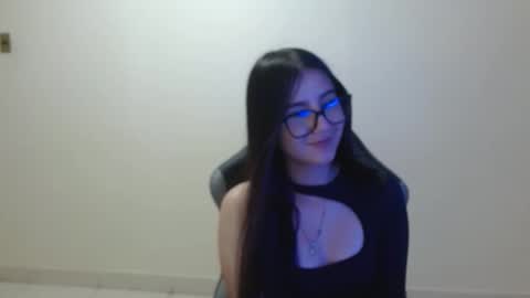 Sahaliefox  online show from 23, 3, 2026