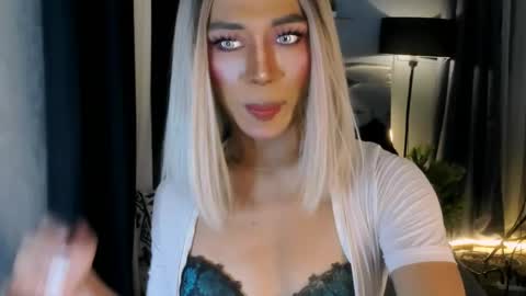 sahayafox online show from 17, 4, 2026