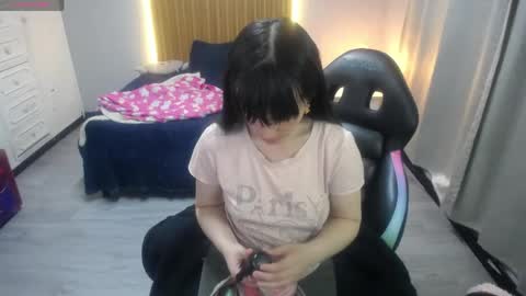 Snapshot of sailor_moon07 chatting on 14, 5, 2026 sailor online show from 14, 5, 2026