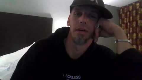 saintchriss online show from 4, 11, 2025