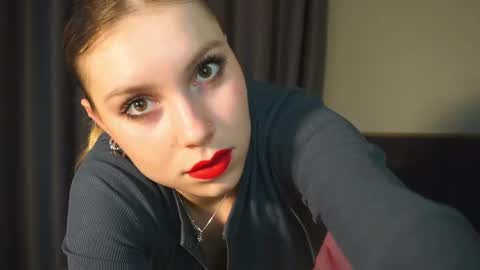 Snapshot of sairally chatting on 16, 5, 2026 Ariel online show from 16, 5, 2026