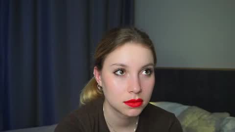 Snapshot of sairally chatting on 18, 5, 2026 Ariel online show from 18, 5, 2026
