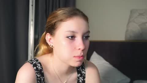 Snapshot of sairally chatting on 19, 5, 2026 Ariel online show from 19, 5, 2026