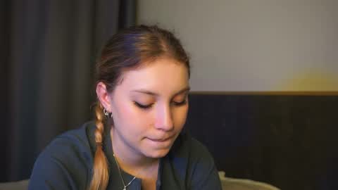 Snapshot of sairally chatting on 21, 5, 2026 Ariel online show from 21, 5, 2026