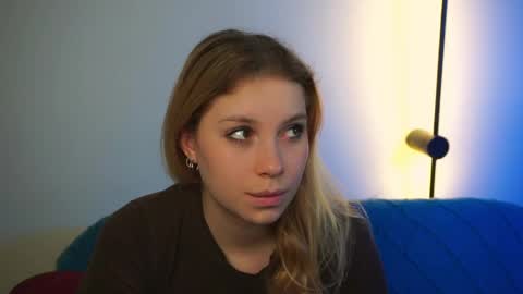 Snapshot of sairally chatting on 31, 5, 2026 Ariel online show from 31, 5, 2026