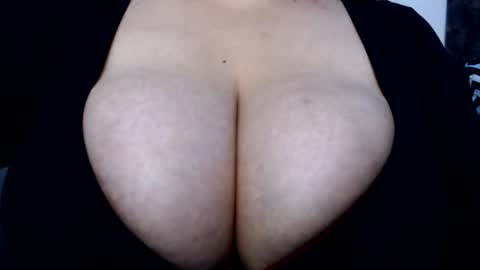 Snapshot of sakhmett chatting on 20, 6, 2026 Sarah online show from 20, 6, 2026