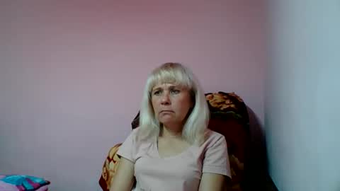 sakura_blonde online show from 2, 12, 2025