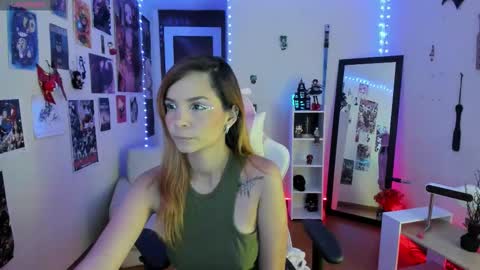 sakura_of online show from 16, 10, 2025
