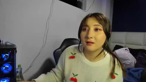 Snapshot of sakura_sunflower29 chatting on 2, 6, 2026 Sakura online show from 2, 6, 2026