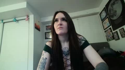 salemsslut online show from 27, 2, 2025