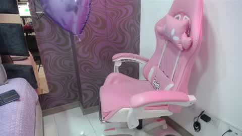 Snapshot of salii_poison chatting on 31, 12, 2024 salii_poison online show from 31, 12, 2024
