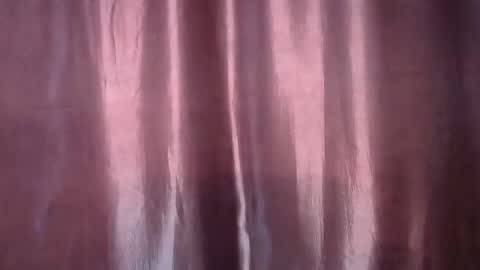 sally_bee1 online show from 27, 3, 2026