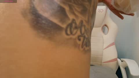 Sally online show from 10, 4, 2026