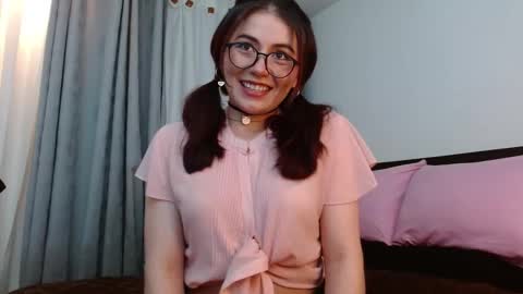 Snapshot of salma_tori chatting on 23, 9, 2025 salma_tori online show from 23, 9, 2025