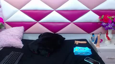 salmasanto online show from 7, 1, 2025