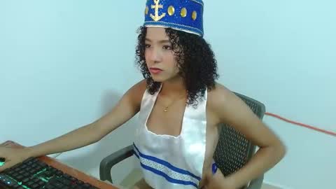 Snapshot of salome_18_big_tits chatting on 16, 10, 2025 salome_18_big_tits online show from 16, 10, 2025