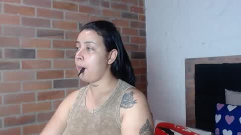   online show from 10, 4, 2026